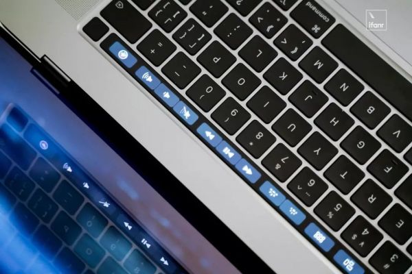16 英寸 MacBook Pro 上手体验:苹果重新拥抱专业级用户