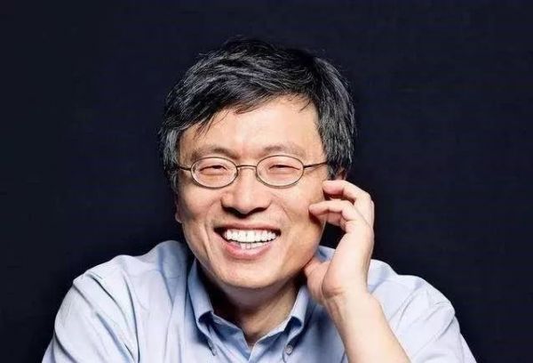 23年终别离,AI掌门人沈向洋离职,微软AI棋局将何去何从?