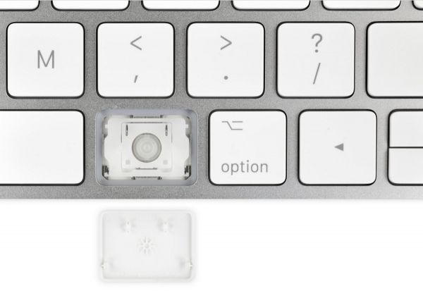 最前线 | 16 寸 MacBook Pro 拆解:基本上坏了就修不了