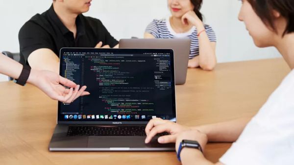 为什么苹果要为他们开一场线下发布会?