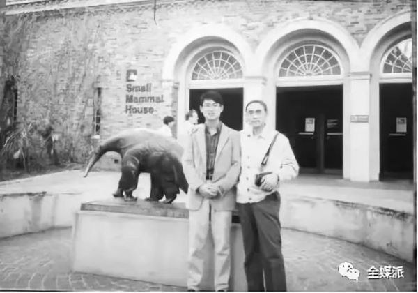 内容救世主还是技术泥菩萨?全人类都在等待一场AI解惑