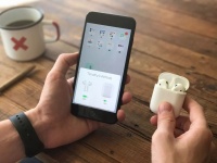 ​苹果的可穿戴革命：从 AirPods 说起