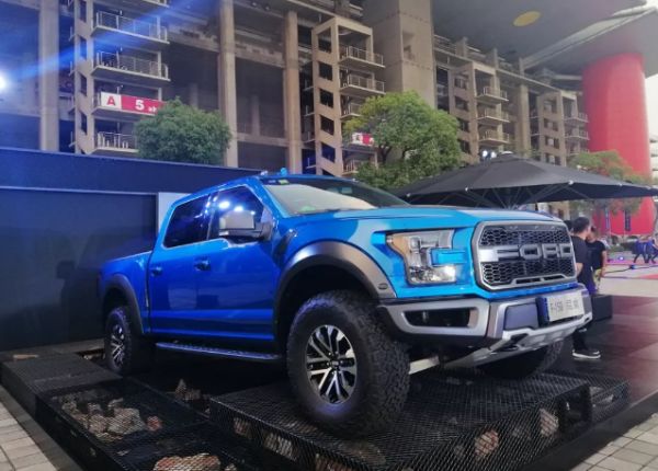 5天订单破25万，特斯拉电动皮卡大卖，福特下战书要比“拔河”