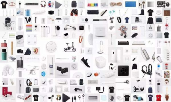 手机出货量下跌三成,小米要靠箱包翻身了?