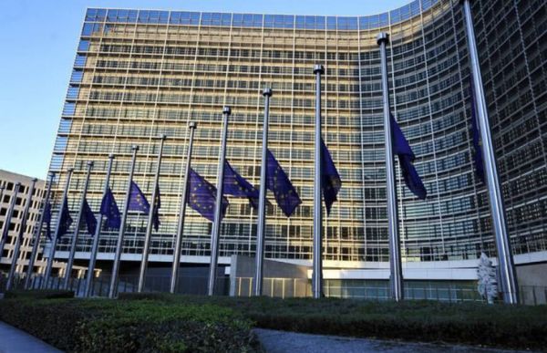 欧盟官宣：已对谷歌Facebook隐私采集行为展开调查