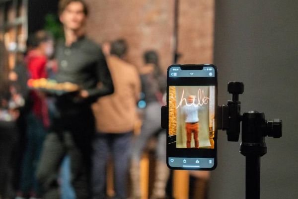 苹果公布2019精选应用和游戏:华裔开发者带队拿下精选游戏大奖