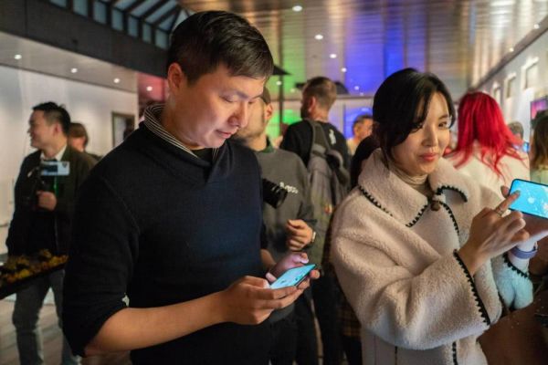 苹果公布2019精选应用和游戏:华裔开发者带队拿下精选游戏大奖