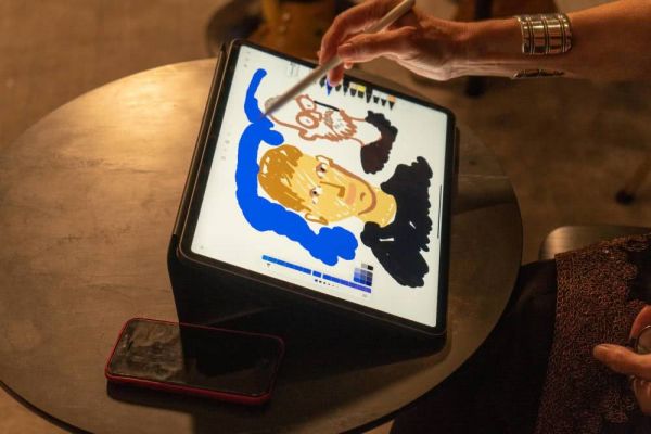 苹果公布2019精选应用和游戏:华裔开发者带队拿下精选游戏大奖