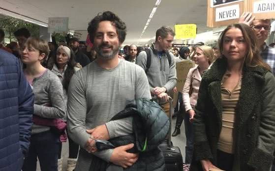 从佩奇布林、施密特到皮查伊,20年的谷歌将开启新征程