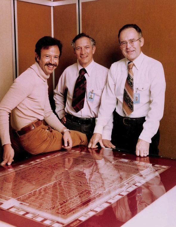 深度解析:AI倒逼下的英特尔