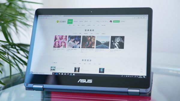 今天觊觎PC的高通,像极当年进军移动的英特尔