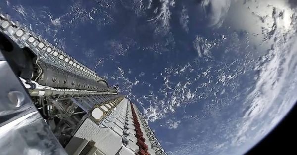 SpaceX证实:12月和1月将再次发射星链卫星