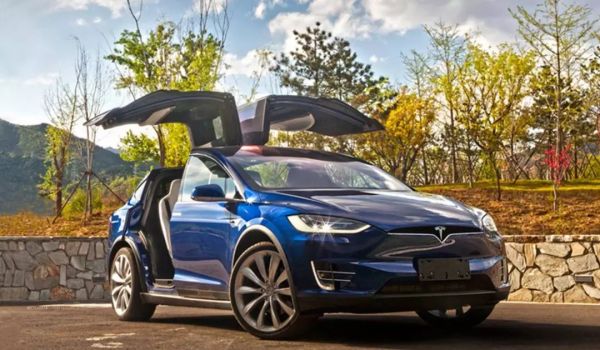 二手车贩不愿收新能源车,市场不稳一天一个价