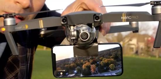 （无人机搭载手机拍照 / YouTube）