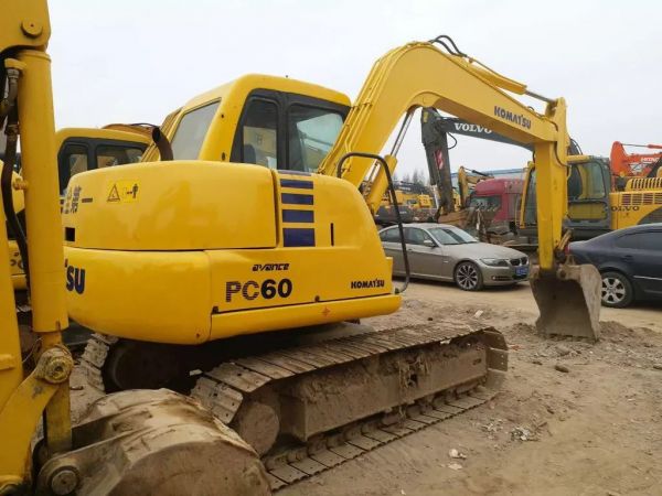 高中文凭创业者自述:27岁用电商赚出240万,进军餐饮9个月赔光