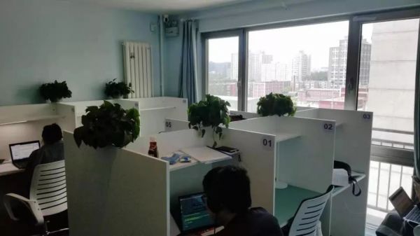 我,工作10年了,为考研花钱上自习