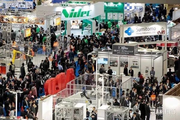 东京机器人展:16家中国公司踢馆,还有专门的微信导览