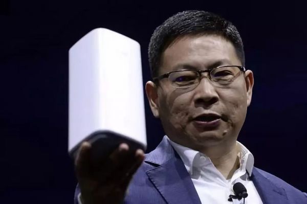 玩音箱的“老男孩”们：百度、小米、华为和阿里