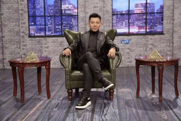 网易科技年终策划《2020请回答》:与50位KOL遇见2020