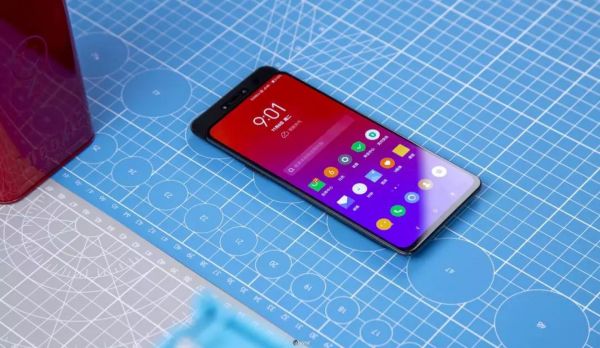 常程离去，联想手机年关难过