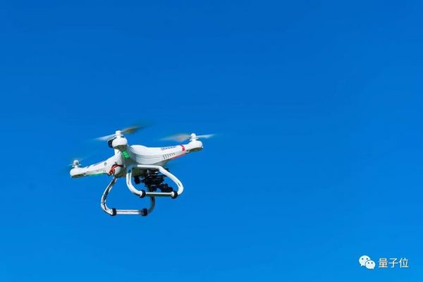 美国宣布限制AI软件出口中国:明日生效,无人机、自动驾驶首当其冲