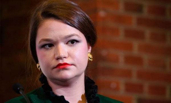 泄密者公开剑桥分析公司10万份文件,涉及全球68个国家业务