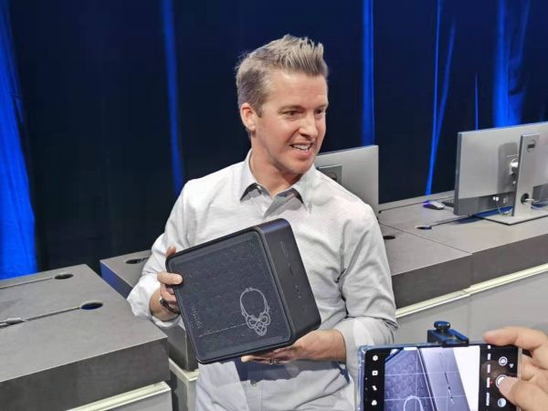 直击 CES2020 | 三星、创维发布8K电视；高通、大疆布局自动驾驶；柔宇推出折叠屏音箱