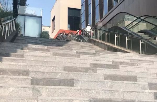 众多“首家5G”地产项目涌现的背后：谁在焦虑？