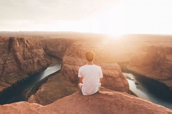 To B创业者:我是如何在18个月内让公司盈利的?