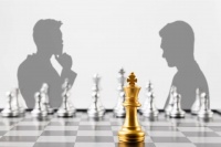 一场新能源汽车谁是TOP3赌局，输了王兴要送外卖？