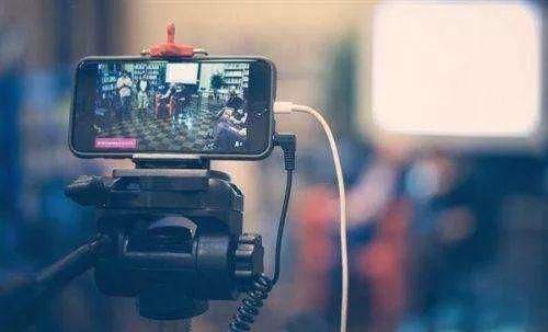 广电的盘子,移动的菜