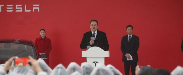 升破500美元大关,特斯拉股价缘何持续大涨?