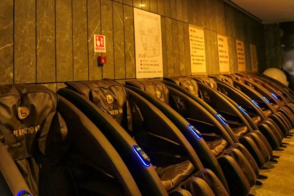 曾融资超5亿,共享按摩椅如何沦为“资本弃子”?