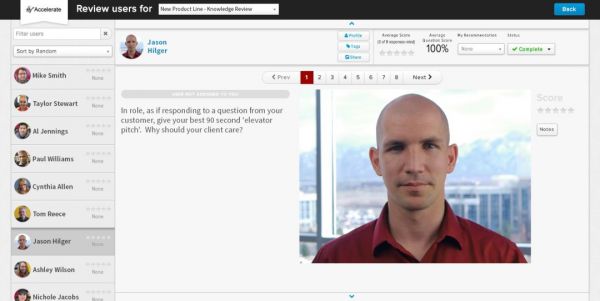 AI面试催生韩国新型补习班:200元一小时,面对摄像头练习用眼睛微笑
