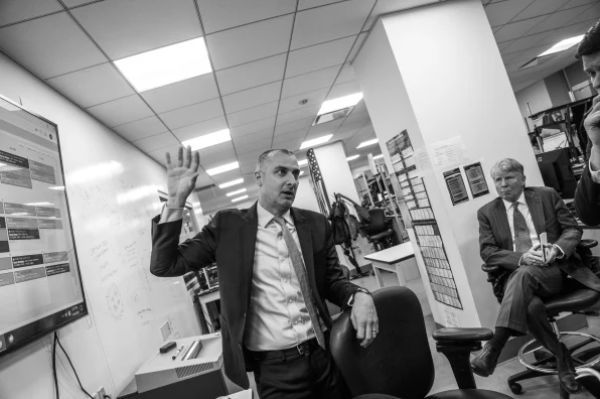 美检方硬刚苹果,花1000万美元建实验室破解iPhone