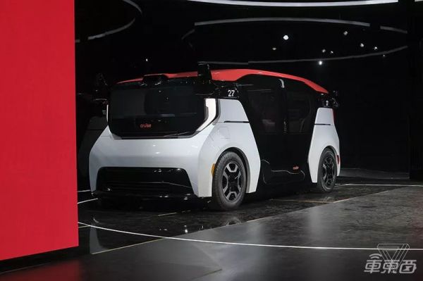 首款量产无人车来了，本田通用联手打造，车内真没方向盘