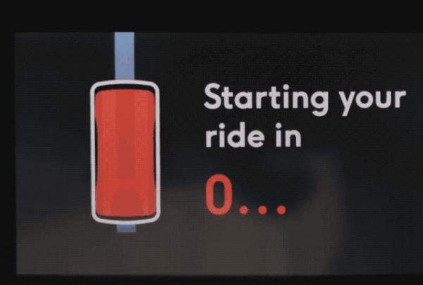 首款量产无人车来了，本田通用联手打造，车内真没方向盘