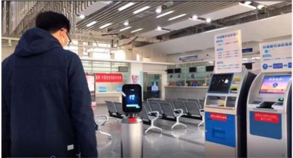 AI“捂热”冰冷疫情：阿里协助缩短确诊时间至半小时，百度绘出疫情百态