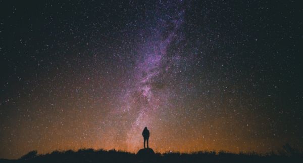 AI声称找到外星生命,但科学家认为并不可信