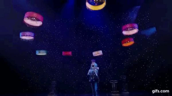 无人机在人性和资本上的表达