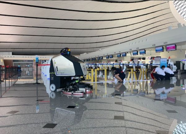 机器人战“疫”:出货量翻了七八倍、临时改产口罩、“无人”成刚需