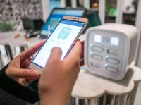 共享充电遇最大危机：员工1月工资减半 无限期待命