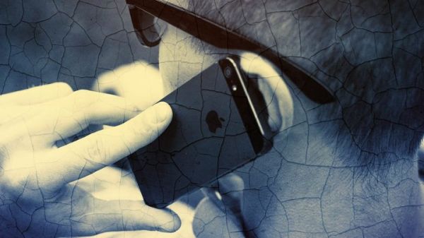 因对高通方案不满,苹果或将自己设计新 iPhone 的 5G 天线