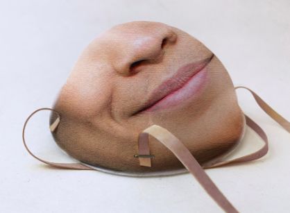 戴上这个口罩,Face ID 能认出我了吗?