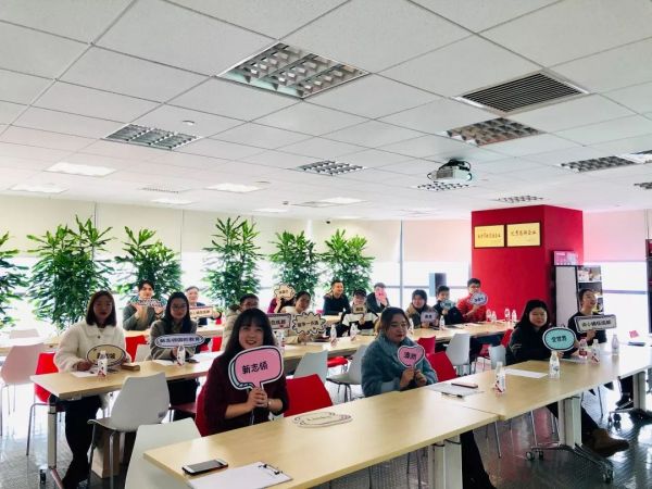 留学中介创业仍有机会?「宋小姨」希望让学生成为自己的留学规划师