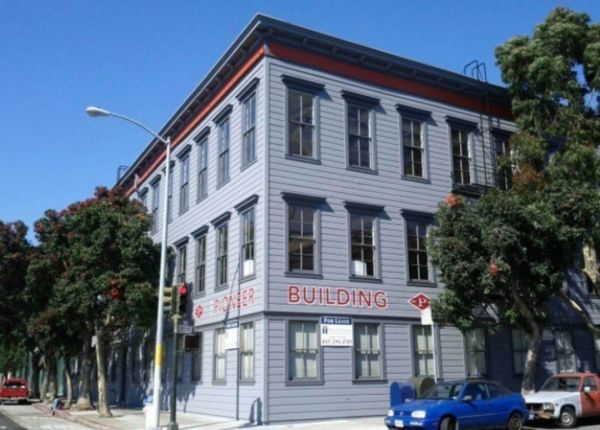 MIT万字报道:竞争压力裹挟下的OpenAI,理想如何安置?