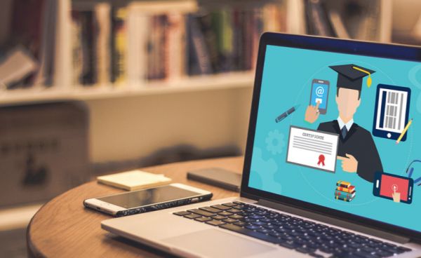 在线教育总时间“争夺战”刚刚打响,谁抢到了头啖汤?