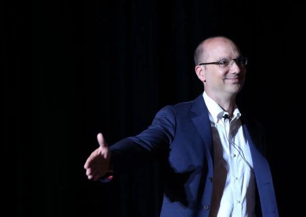 安卓之父创业失败:想做的不只手机,但连手机也没做好