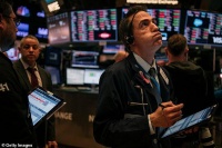 美股连续第5天下跌，科技股逆势上涨，苹果涨1.6%