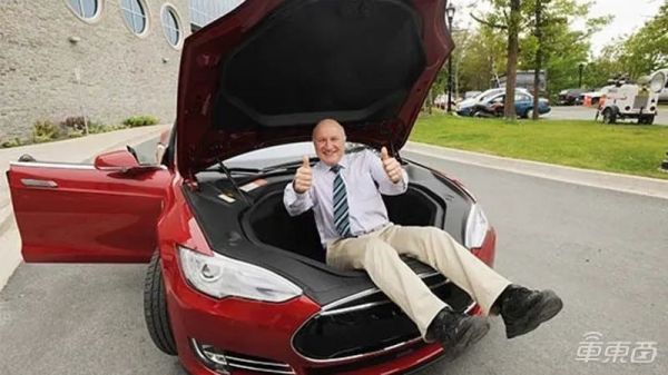 特斯拉自产电池的秘密：低调布局5年，用成本碾压同行，产线正在搭建